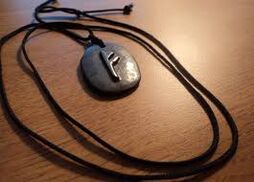 Runic novac talisman